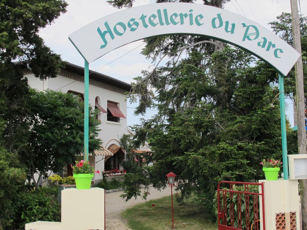 Hostellerie Du Parc Labarthe-Inard Екстериор снимка